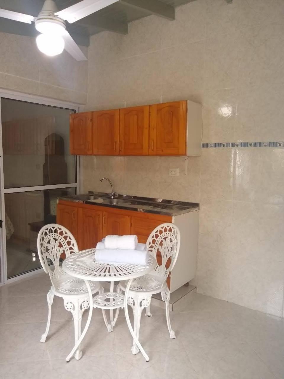 Flia Ocampo Apartment Пуерто Игуасу Екстериор снимка